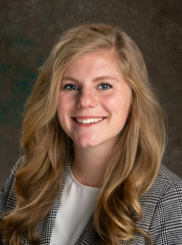 Maggie Vannatta, Senior Associate